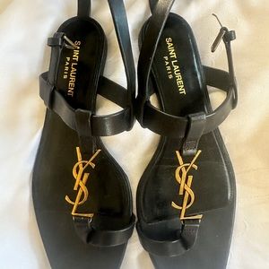 Saint Laurent Cassandra Thong sandals. Like new.